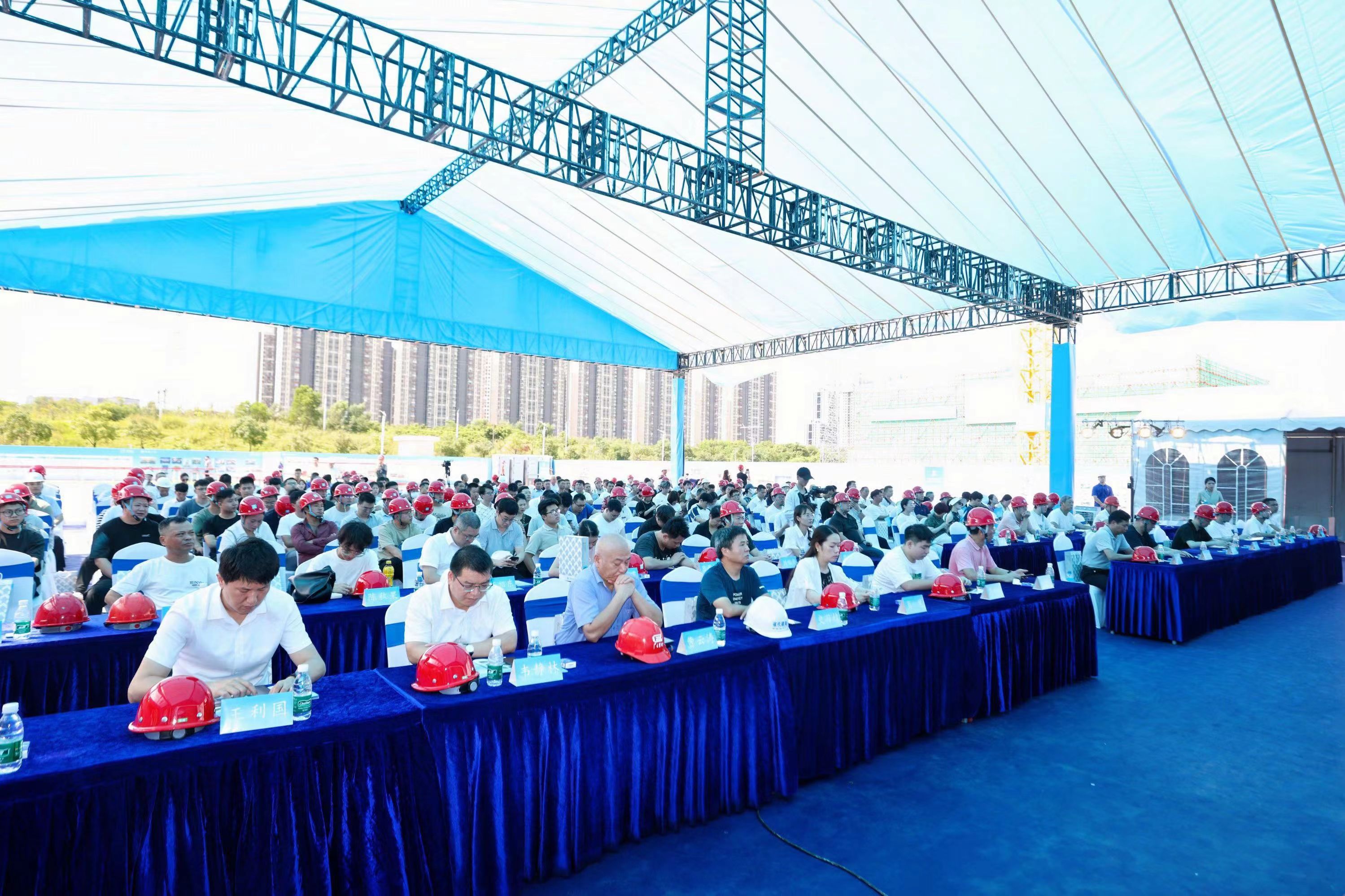 騰暉無人塔吊落地佛山|全面助力項目高效建造、精益建造、綠色建造、智能建造